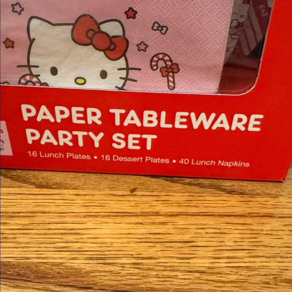 Hello Kitty Festive Paper Tableware Set - Red and Pink